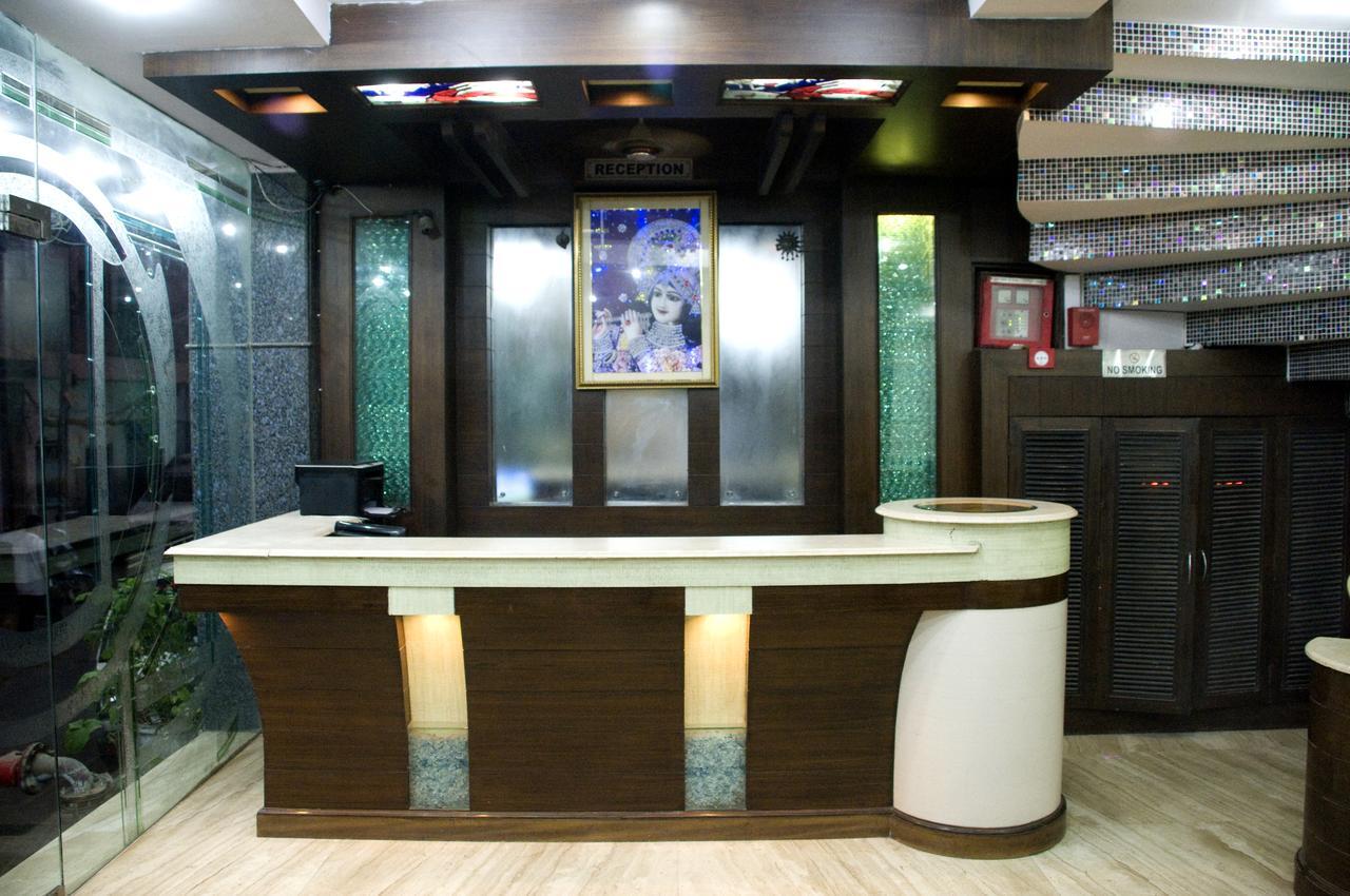 Hotel Usa New Delhi Exterior photo